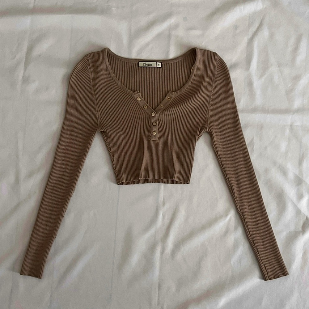 Ribbed Button-Down Long Sleeve Crop Top - Tan